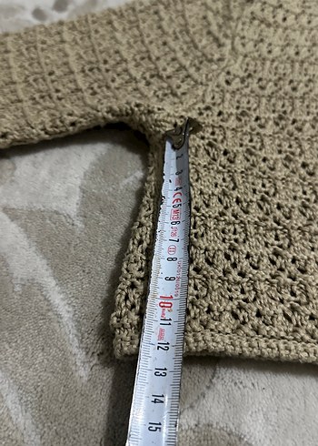 Bej Örgü V Yaka Mini Kadın Kazak - Görsel 3