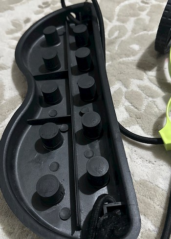 Yeşil Pilates Bandı ve Tekerlekli Egzersiz Aleti - Görsel 3