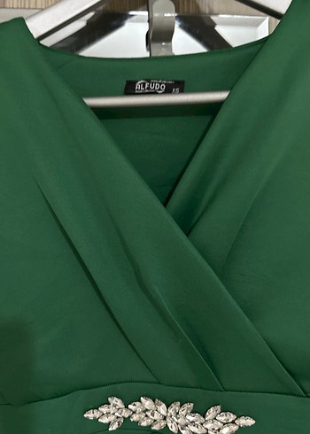 Drapeli Koyu Yeşil Uzun Abiye Elbise - Görsel 3