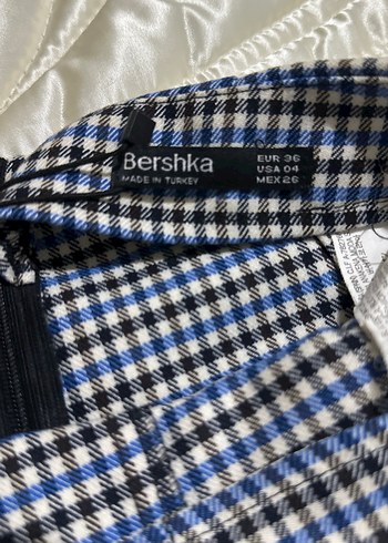 Düğmeli Mavi Ekose Kız Eteği - Görsel 3