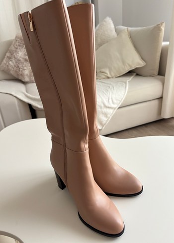 Bej Deri Dizüstü Topuklu Çizme - Görsel 5