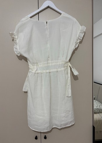 Zara Beyaz Keten Mini Elbise Volanlı