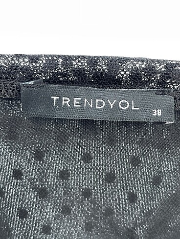 38 Beden siyah Renk Trendyol & Milla Kısa Elbise %70 İndirimli.