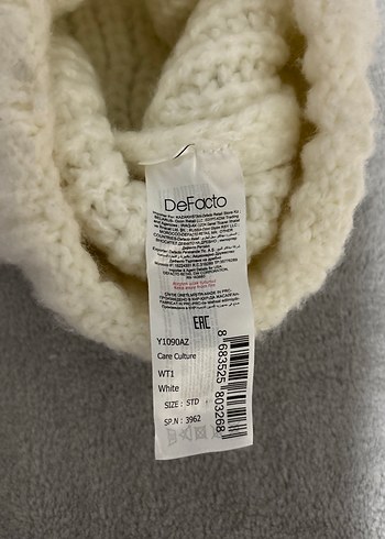Defacto beyaz bere - Görsel 2