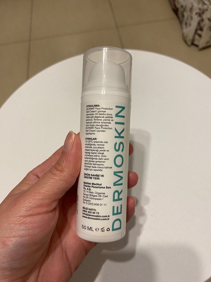 Dermoskin Geniş Spektrumlu Yüz Koruyucu Jel Krem SPF 50 - Görsel 2