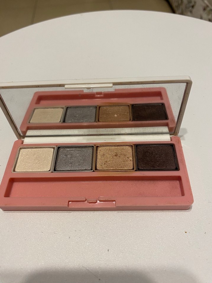 Clinique Göz Farı Paleti - Görsel 3