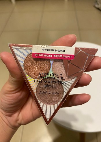 Wetnwild Göz Farı Paleti - Görsel 5