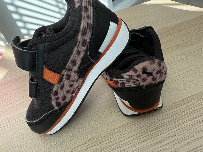 Puma Puma spor ayakkabı 25