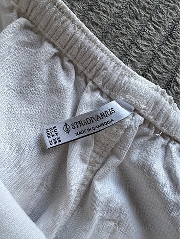 Stradivarius Stradivarius Beyaz Kadife Paraşüt Pantolon
