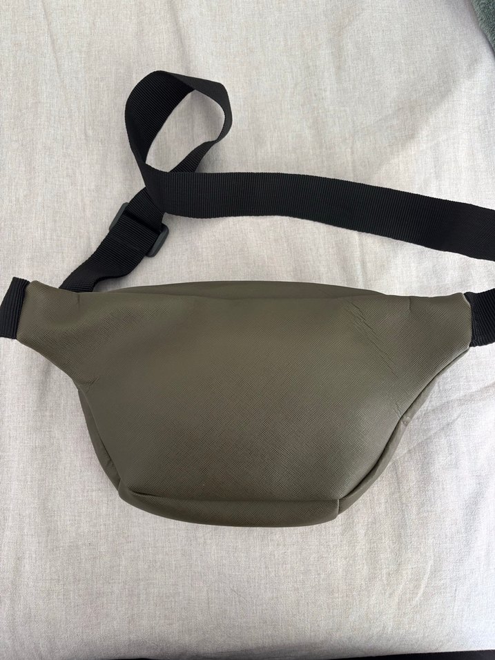 Haki Deri Kadın Bel Çantası - Görsel 2