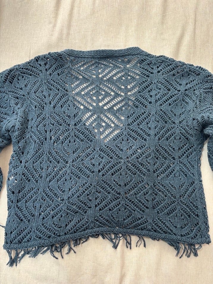 Bohem V Yaka Nakışlı Örgü Hırka - Görsel 3