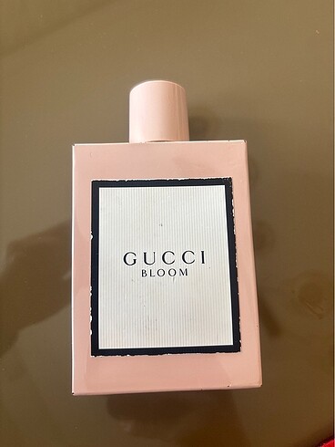 Gucci bloom şişe