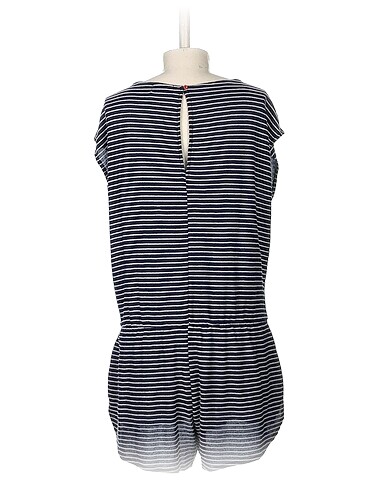 m Beden Pull and Bear Kısa Tulum %70 İndirimli.