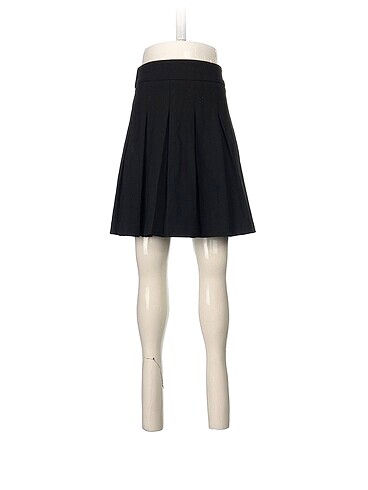 Stradivarius Mini Etek %70 İndirimli.