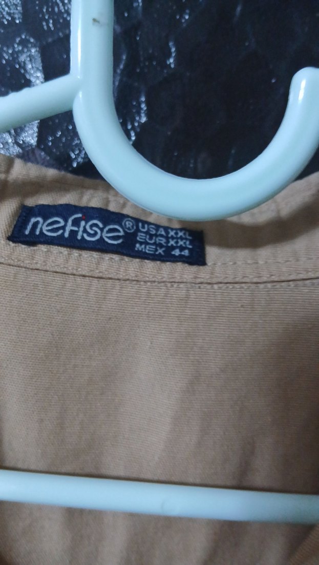 Bej Uzun Kollu Düğmeli Kadın Keten Gömlek - Görsel 2