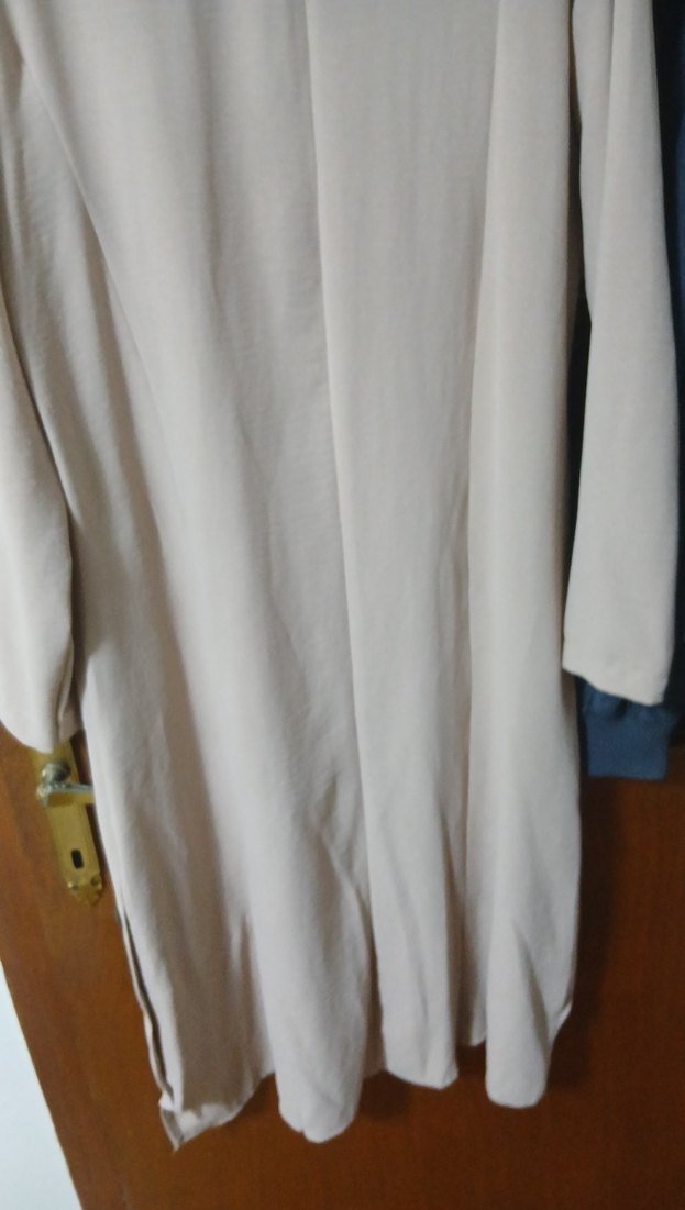 Düğmeli Bej Uzun Kadın Tunik - Görsel 3