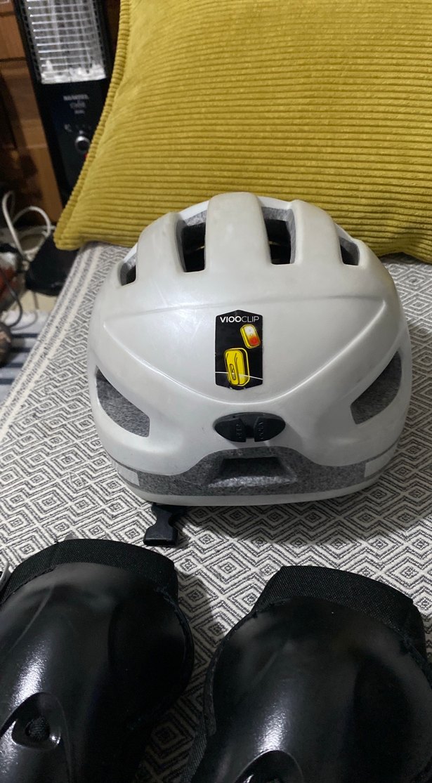 Oxelo Bantlı Siyah bisiklet dirseklik bileklik Diz Koruyucu kask - Görsel 5