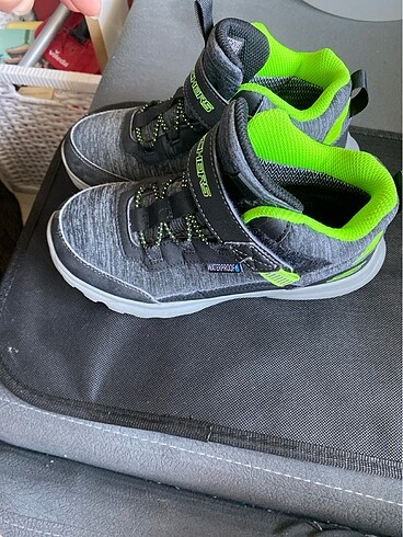34 Beden Skechers erkek spor ayakkabı