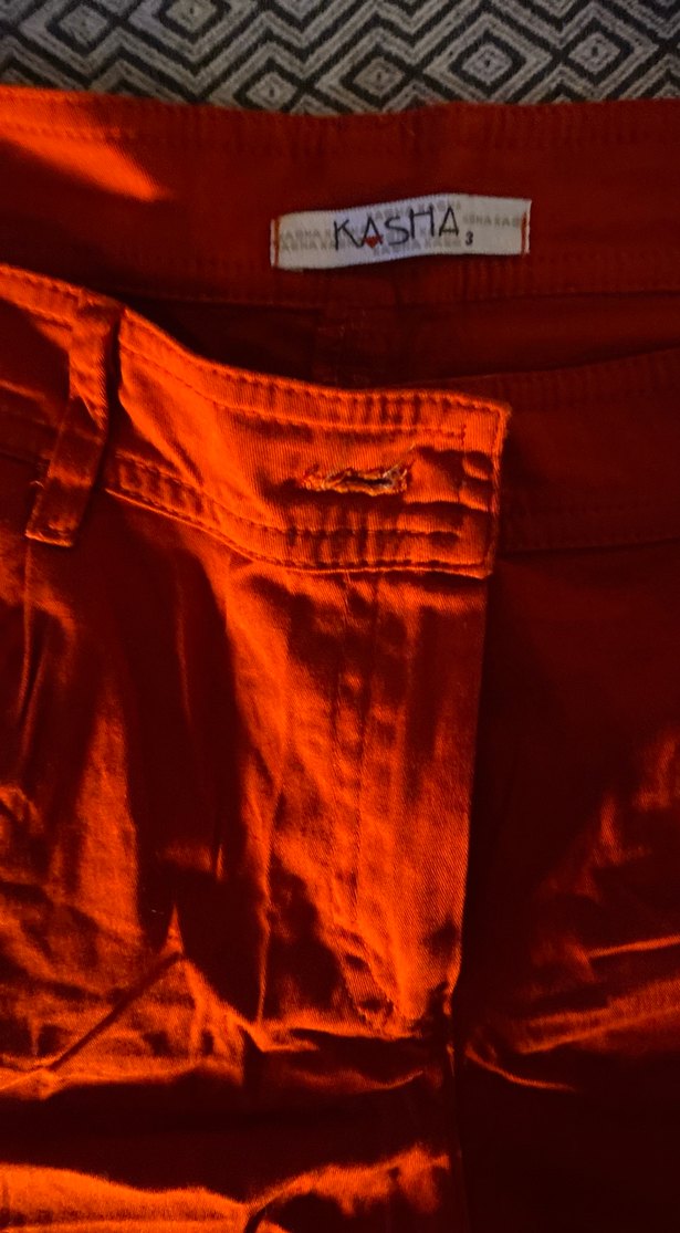 Kırmızı Mini Kemerli Şort - Görsel 2