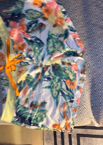 Çiçek Desenli kafın deniz Şortu - Görsel 2