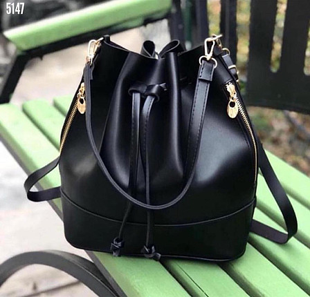 Büzgülü model çanta