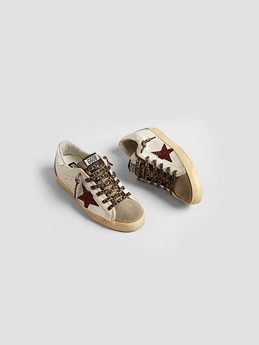 Golden Goose Deluxe Golden goose sneakers
