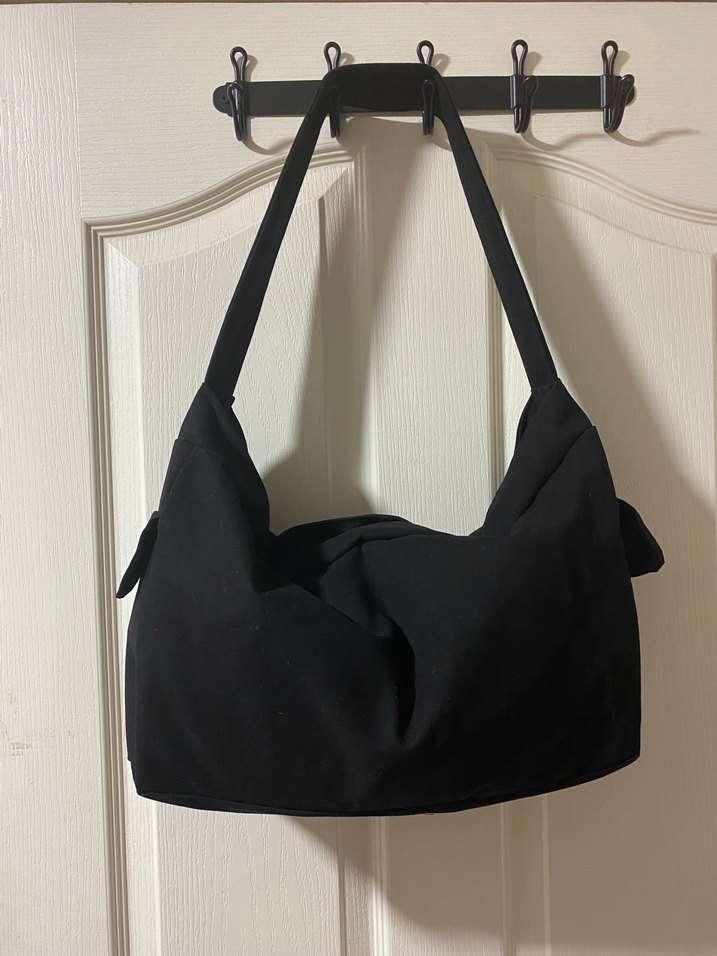 Kanvas Postacı Çanu - Görsel 3