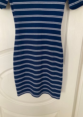 s Beden H&M Mavi Çizgili Kısa Kollu Midi Elbise
