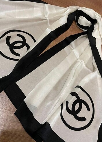 Yüzde yüz Chanel ipek şal 