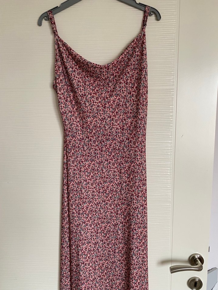 Pembe çiçek Desenli Uzun Drapeli Elbise - Görsel 5