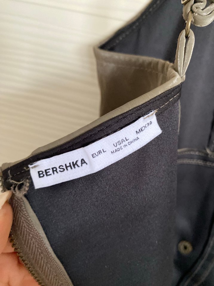 Bej Deri Mini Elbise, Askılı ve Kemerli - Görsel 5