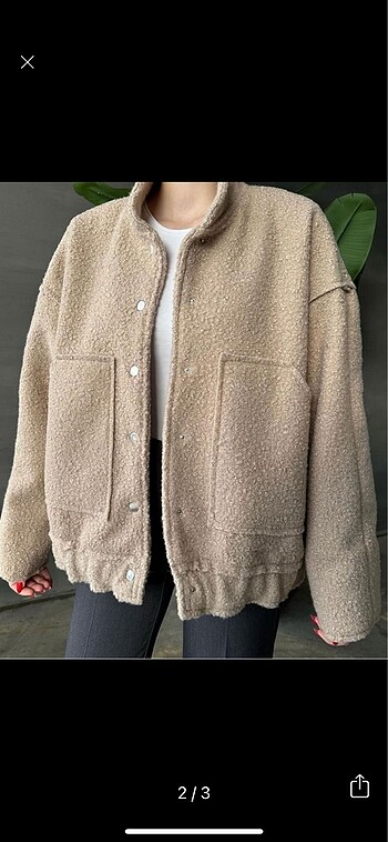 Bershka Teddy mont