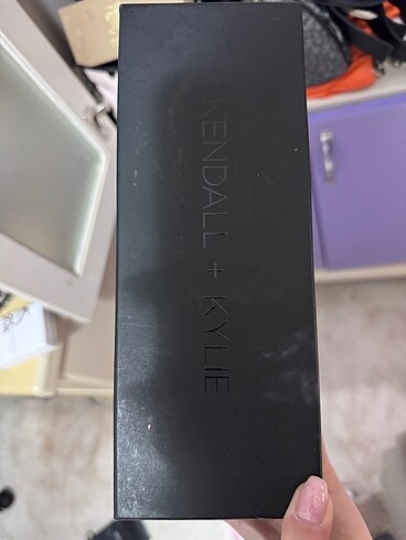 Beden kendall kylie canta charm/ anahtarlık