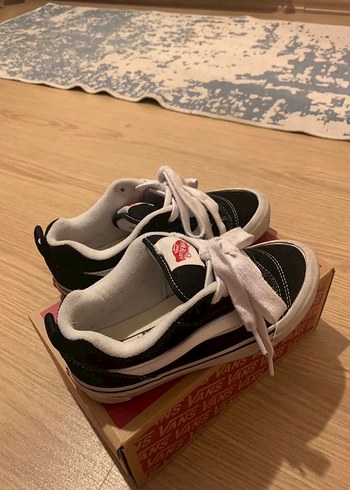 Vans Vans Siyah Kadın Knu Skool