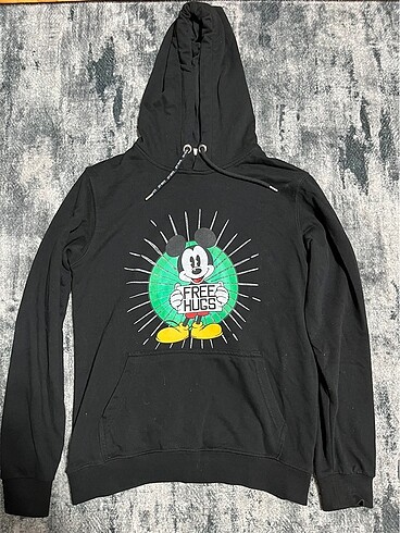 sweatshirt
