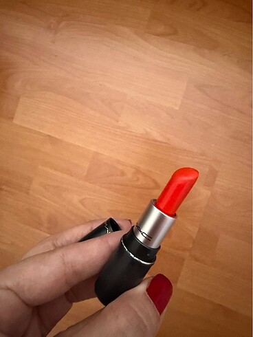 Mac lady danger mini boy