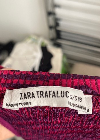 Pembe Yüksek Yaka Fitilli Atlet - Görsel 3