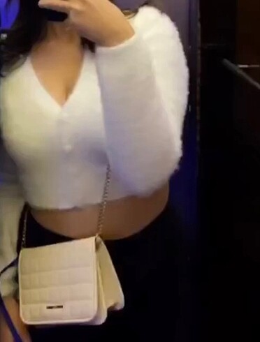 Bershka Zincirli Çanta