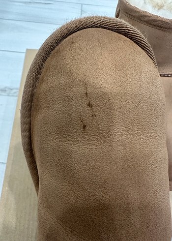 UGG ORİJİNAL KIZ ÇOCUK BOT 32,5 - Görsel 2