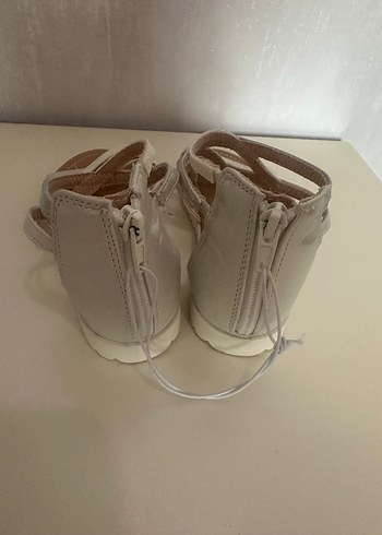 Kızlar için Beyaz Bağcıklı Bohem Sandalet - Görsel 4