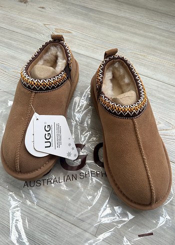 Ugg 35