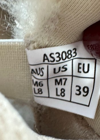 UGG Bej Süet Kürklü Dolgu Topuklu Bot - Görsel 6