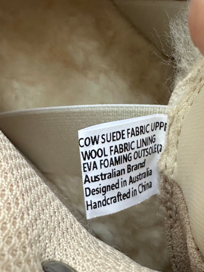 UGG Bej Süet Kürklü Dolgu Topuklu Bot - Görsel 5