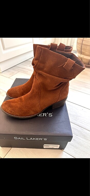 39 Beden Sail lakers