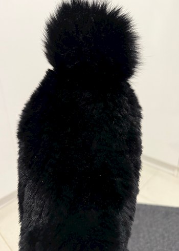 Kadın Siyah Kürklü Bere - Görsel 2