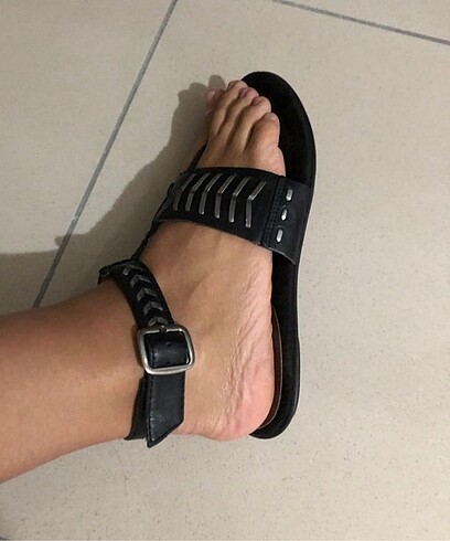 37 Beden Nine West sandalet