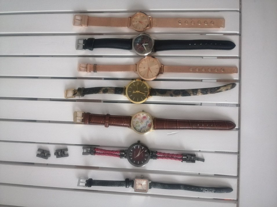 Kadın Çok Renkli Klasik Kemerli Saatler - Görsel 2