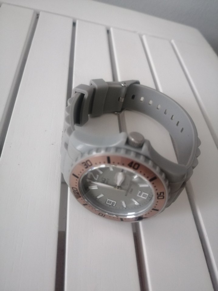 Kadın Beyaz Kemerli Minimalist Saat - Görsel 3