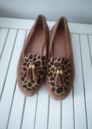 Kahverengi Leopar Desenli Süet Püsküllü Kadın Babet - Görsel 5