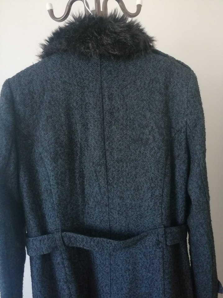 Uzun Düğmeli Kaban - Görsel 4